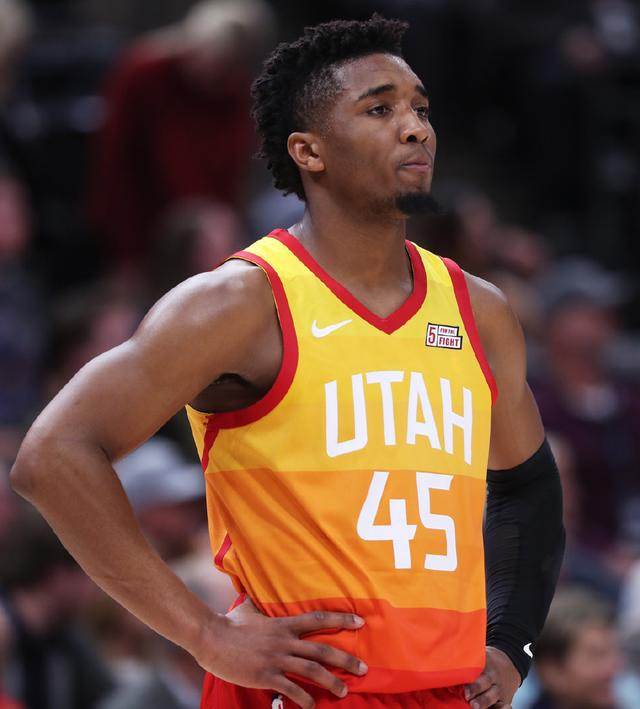 但在这场比 但在这场比