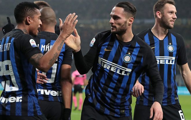 凭借前锋线 凭借前锋线