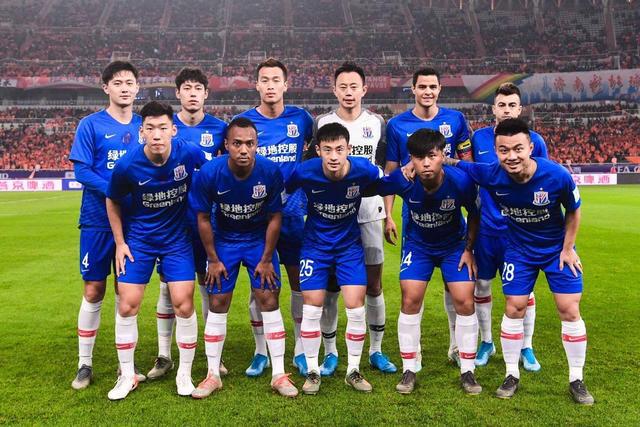 明星闪耀于 明星闪耀于