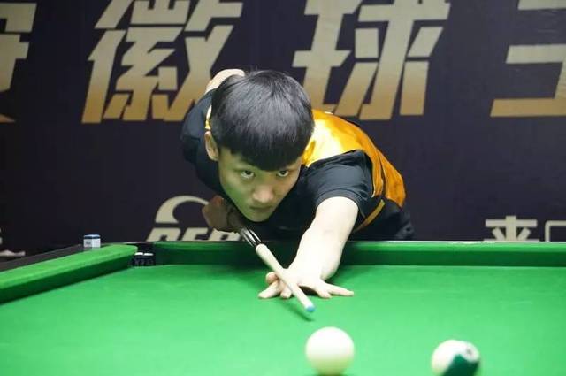 首届百年名 首届百年名