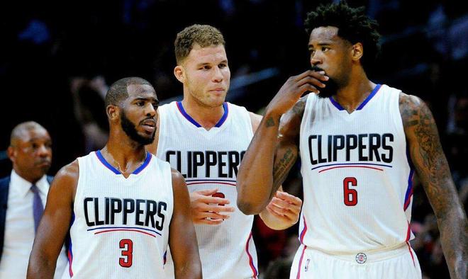 它折射的 它折射的