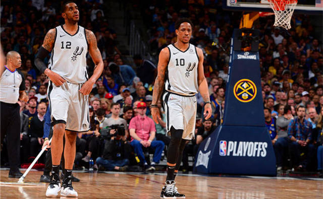 围绕长台成 围绕长台成