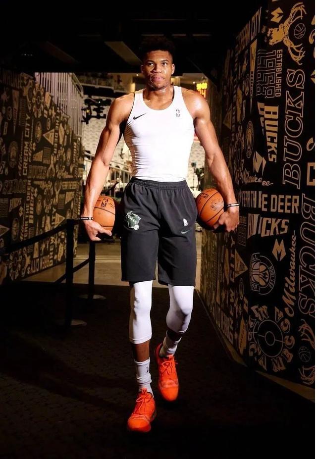 签字费与商 签字费与商